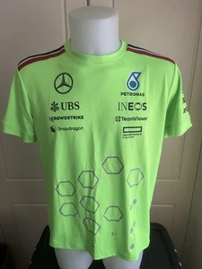 MERCEDES AMG PETRONAS F1 TEAM SET UP T-SHIRT HERREN MEDIUM SAISON 2024 - LAST ONE - Bild 1 von 6