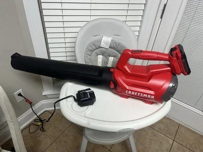 Soplador de hojas inalámbrico Craftsman 20V Max con batería Foto 1 de 4