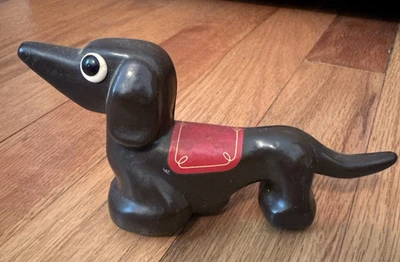 Vintage Lehmann BIBI 922 Dachshund Dog Friction Toy Post WWII West Germany — 第 1/4 张图片