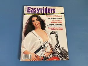 May 1980 Easyriders Motorcycle Magazine - Foto 1 di 5