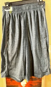 Tapout men’s small black gray short size S stretch pockets - Picture 1 of 6