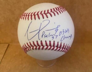 JUAN PIERRE MARLINS 03 WS CHAMPS SIGNED AUTO M.L. BASEBALL BECKETT AUTHENTICATED - Picture 1 of 2