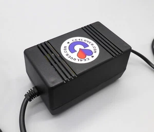 Alimentation pour Commodore 64 noir.NEUF. Alimentation pour Commodore 64 noir. NEUF - Photo 1/8