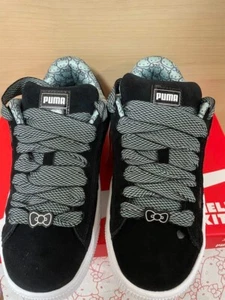 Puma x Hello Kitty and Friends Wildleder XL Damen Sneaker schwarz-hellmoos US 8,5 - Bild 1 von 7