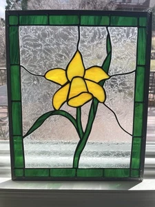 Stained Glass Daffodil Panel Yellow Green 16 1/2 x 13 3/4" Leaded Window Hanging - Picture 1 of 13