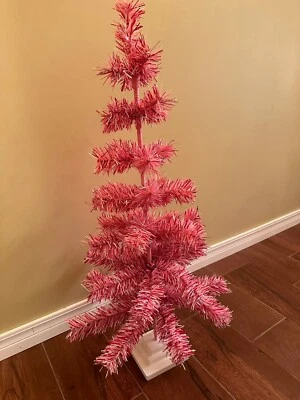 Classic Feather Style Tree Christmas, Valentine, Patriotic Red, White & Pink - Image 1 of 4