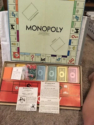 Jogo de tabuleiro Monopoly por Parker Brothers vintage 1961 - Imagem 1 de 4