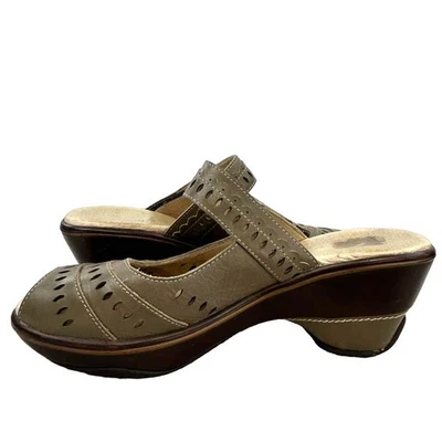 Zueco plataforma cuña deportiva Jambu Olive "Too Touring-Too" talla 8M Foto 1 de 4