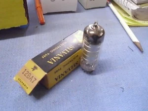 Tubo aspirazione convertitore pentagriglia Sylvania 12BA7 vintage, nuovo con scatola, testato Hickok! - Foto 1 di 6
