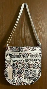 Vera Bradley Lisbon Medallion Lighten Up Trio Zip Hipster - NWT - Picture 1 of 3