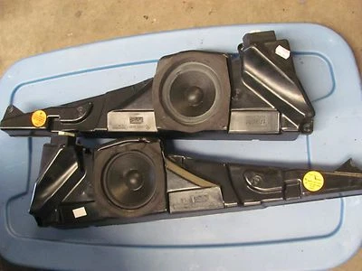 ALTAVOCES PUERTA DELANTERA BMW E39 528i 525i 530i 1996 1997 1998 1999 2000 2001 02 03  Foto 1 de 2