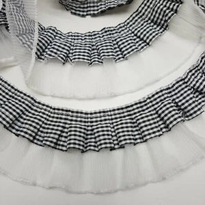 Lolita de malla blanca a cuadros negra blanca 1 yarda borde de encaje 2,75 in costura artesanal - Imagen 1 de 4