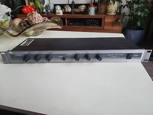 VINTAGE Aphex Aural Exciter Type C 103A 2 Channel Rackmount Harmonic Enhancer - Picture 1 of 8