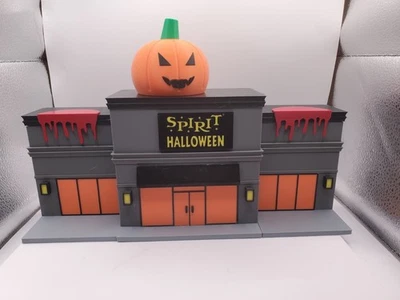 SPIRIT HALLOWEEN S SCALE BUILDING-DIORAMA - Image 1 of 3