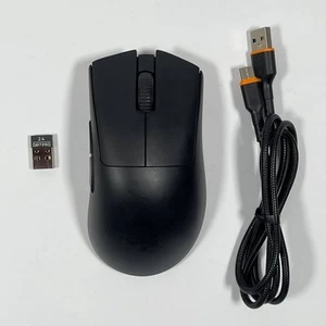 Razer DeathAdder V3 Pro Gaming Mouse: 63g Ultra Lightweight - Focus Pro 30K Opti - Zdjęcie 1 z 5