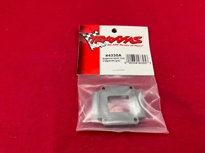 Traxxas 4330A Lower Suspension Mount 3 Degrees GRAY NITRO 4-TEC tra4330A - Image 1 of 3