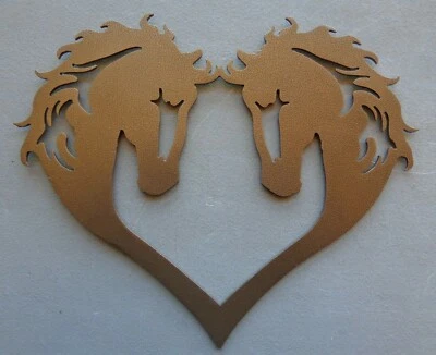 Металлические настенные головы в форме сердца плазменная резка 10 x 8 дюймов текстурированные светло-коричневые - Изображение 1 из 4