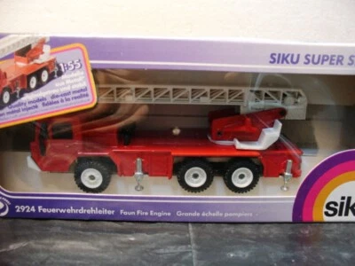 WOW EXTREMELY RARE #2924 Faun Fire Engine with Ladder 1:55 Siku - Image 1 of 4