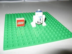 LEGO MINIFIGURE RETIRED STAR WARS R2-D2 1999-2010 - Picture 1 of 4