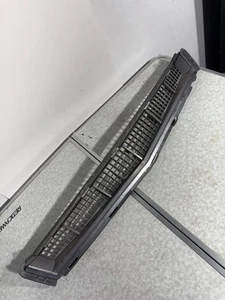 2008 to 2011 Cadillac Cts front Lower Grill Grille J7146 OEM SHIPS FREE - Picture 1 of 8