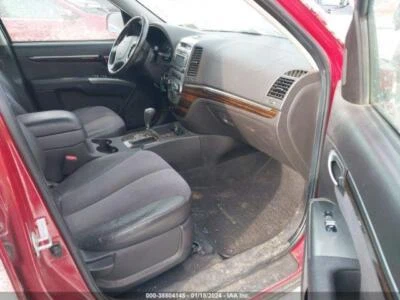 Motor limpiaparabrisas usado se adapta a: Hyundai Santa fe 2011 desde 30/09/08 grado A Foto 1 de 4