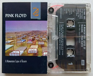 PINK FLOYD - A MOMENTARY LAPSE OF REASON (EMI TCEMD1003) 1987 UK CASSETTE TAPE - Picture 1 of 3