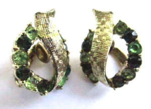 Coro Two-Tone Green Rhinestone and Gold Tone Flame Wave Clip on Earrings Vintage - Picture 1 of 9