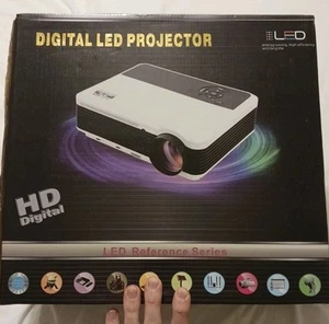 Digital LED Projector Android HD Image LCD HDMI VGA USB (in original box) - Picture 1 of 4