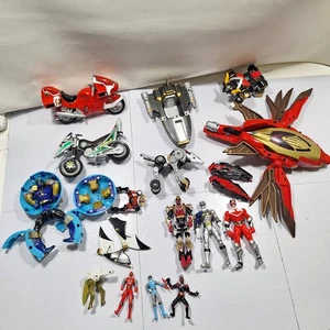 Lot of Vtg 90's Mighty Morphin Power Rangers Action Figures Vehicles Transformer - Picture 1 of 11