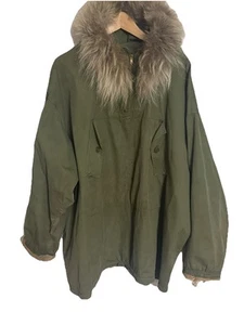 LL BEAN Vintage Cursive Script Anorak 1/4 Zip Shell JACKET, Large, Fur Hood - Picture 1 of 10