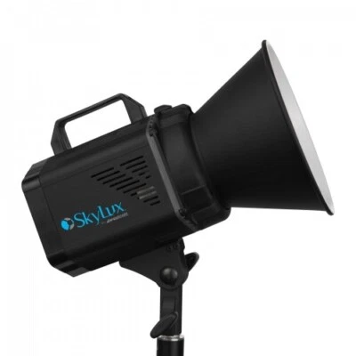 Westcott Skylux LED continuous light w/ rapid box MINT Photogtaphers - Image 1 of 3