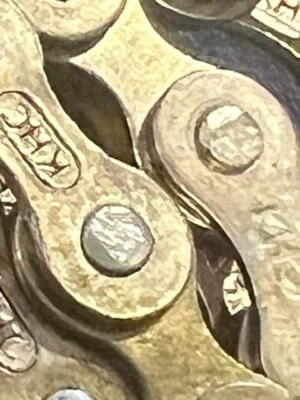 ! CADENA KHC VINTAGE VIEJA ESCUELA CROMADA BICICLETA DE CARRETERA ENLACE 3/32 DORADO Foto 1 de 4