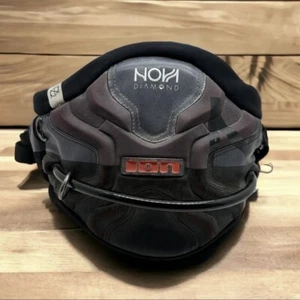ION Noki Diamond Kiteboarding Windsurfgeschirr Größe Small 26-29" Hüfte gepolstert - Bild 1 von 14
