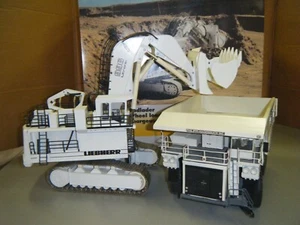 Liebherr R996 Front Shovel - White - With Box - Picture 1 of 6