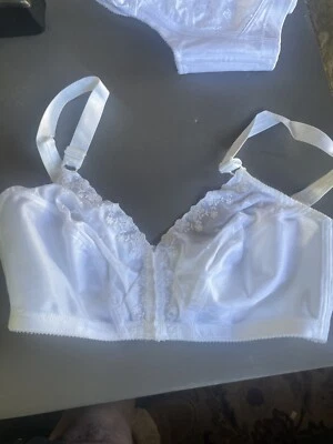 Sujetador 18 horas años 70 cierre frontal 40 D hecho en EE. UU. mezcla de algodón/nylon nuevo sin etiquetas Foto 1 de 4