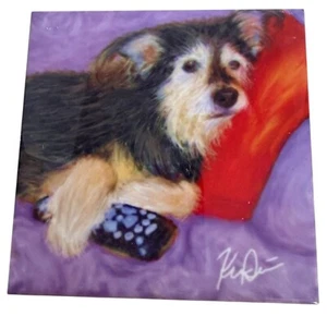 Karen Derrico Keramikfliese Wandbild Fernbedienung Tier Hund lustiger Humor - Bild 1 von 10