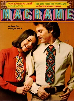 Columbia-Minerva 2567 MACRAME TIES BELTS TASSEL BAG Macrame' Pattern Leaflet - Image 1 of 2