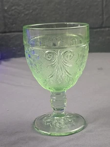 Tiara Chantilly Sandwich Water Goblet Indiana Glass 8 Oz - Picture 1 of 2