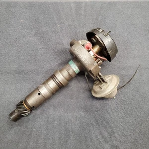 Used Distributor Parts Only, Delco Remy #1110961. Came Off 1961 Buick Lesabre - Picture 1 of 9