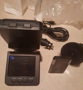 HD Dashcam Plus with Foldable Screen Car Charger Suction Cup - Picture 1 of 11