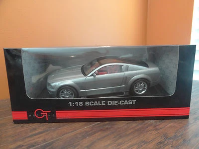 NEW Beanstalk Ford Mustang GT Concept Sport Car Silver 1:18 Scale Die Cast - Image 1 of 4