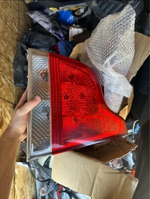 Lanternas traseiras do Volvo S60R 2005 (PAR) - Imagem 1 de 4