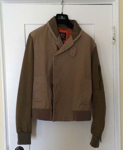 McQ di Alexander McQueen Giacca di tela cachi (taglia 52)