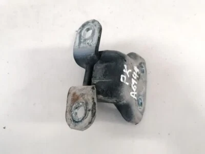 Bisagra de puerta delantera Toyota Yaris 2006 usada, genuina #1304255-40 Foto 1 de 4