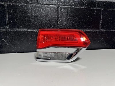 2014-2021 JEEP GRAND Cherokee Left Back Up Light OEM - Image 1 of 4