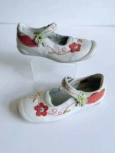 Catimini Mädchen Leder Schuhe Gr. 11 EU 28 US weiß Blumenstickerei Made Morocco - Bild 1 von 9