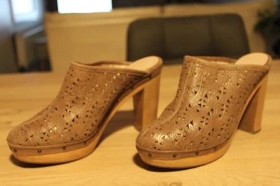 chaussures femme Gérard Darel beige cuir 40 talon trés peu portées - Photo 1/4