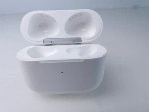 Apple AirPods 3. Generation Lightning etui ładujące A2897 PUSTE #29 - Zdjęcie 1 z 4