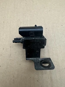 92-96 CORVETTE C4 EGR CONTROL VALVE SOLENOID 01997223 - Foto 1 di 3