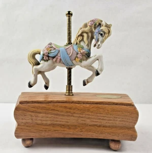 Willitts Designs Carousel Legends of the Rose A Carousel Romance #1371/17,500 - Picture 1 of 8